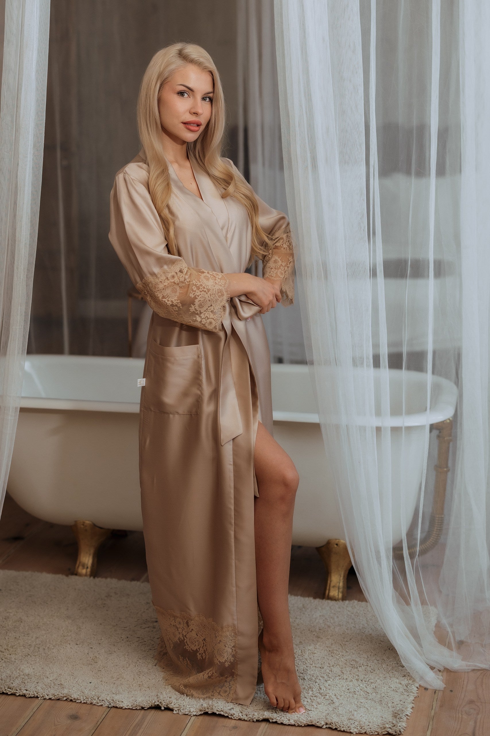 Naktsveļas komplekts:  LATTE & AMBER LACE long full