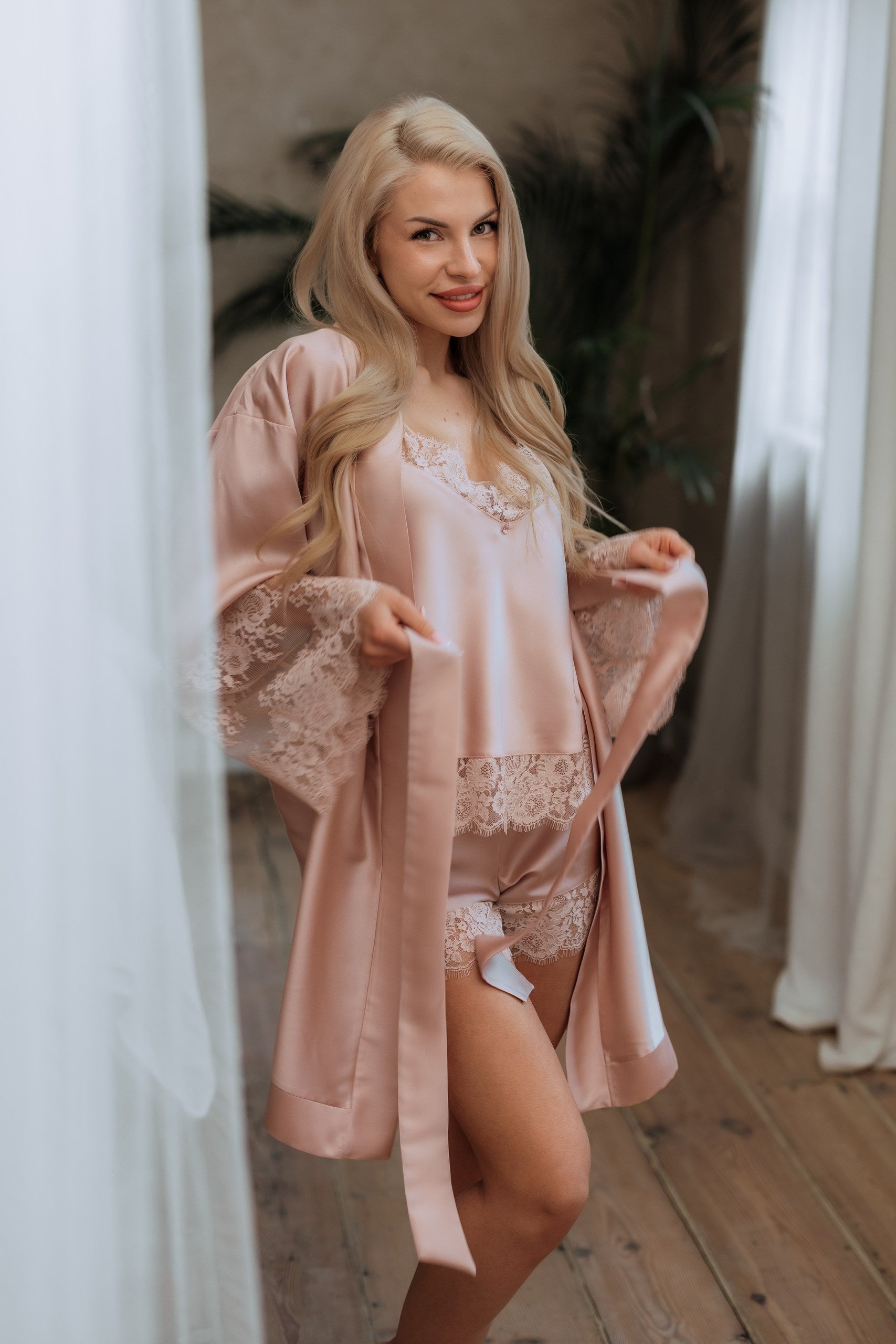 Nightwear robe set: SOFT PINK & PINK FRENCH LACE PR 2