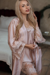 Naktsveļas komplekts:   SOFT PINK & PINK FRENCH LACE