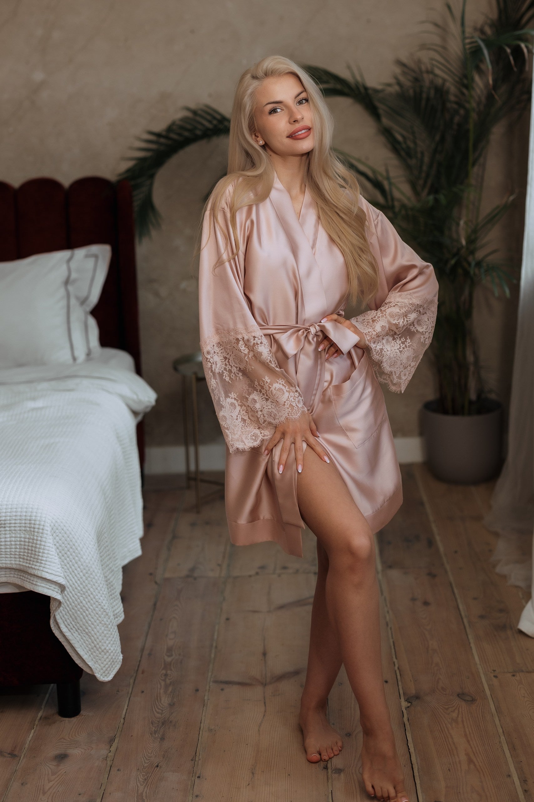 Sieviešu halāts: SOFT PINK & PINK LACE