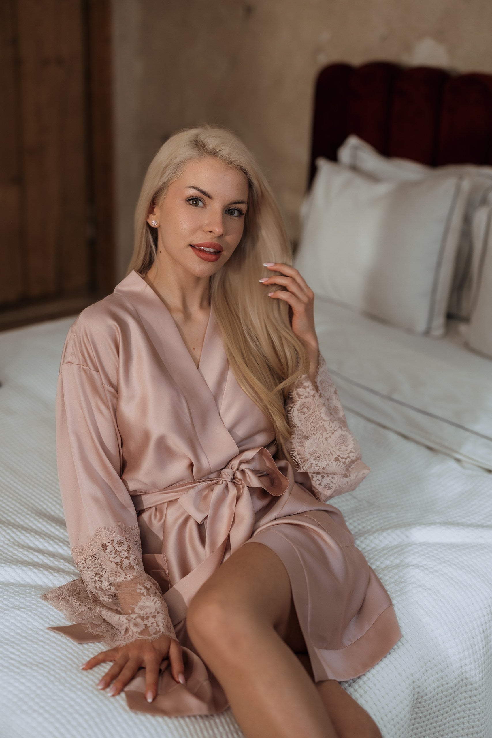 Sieviešu halāts: SOFT PINK & PINK LACE