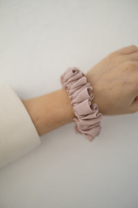 Scrunchie (apjomīga matu gumija)