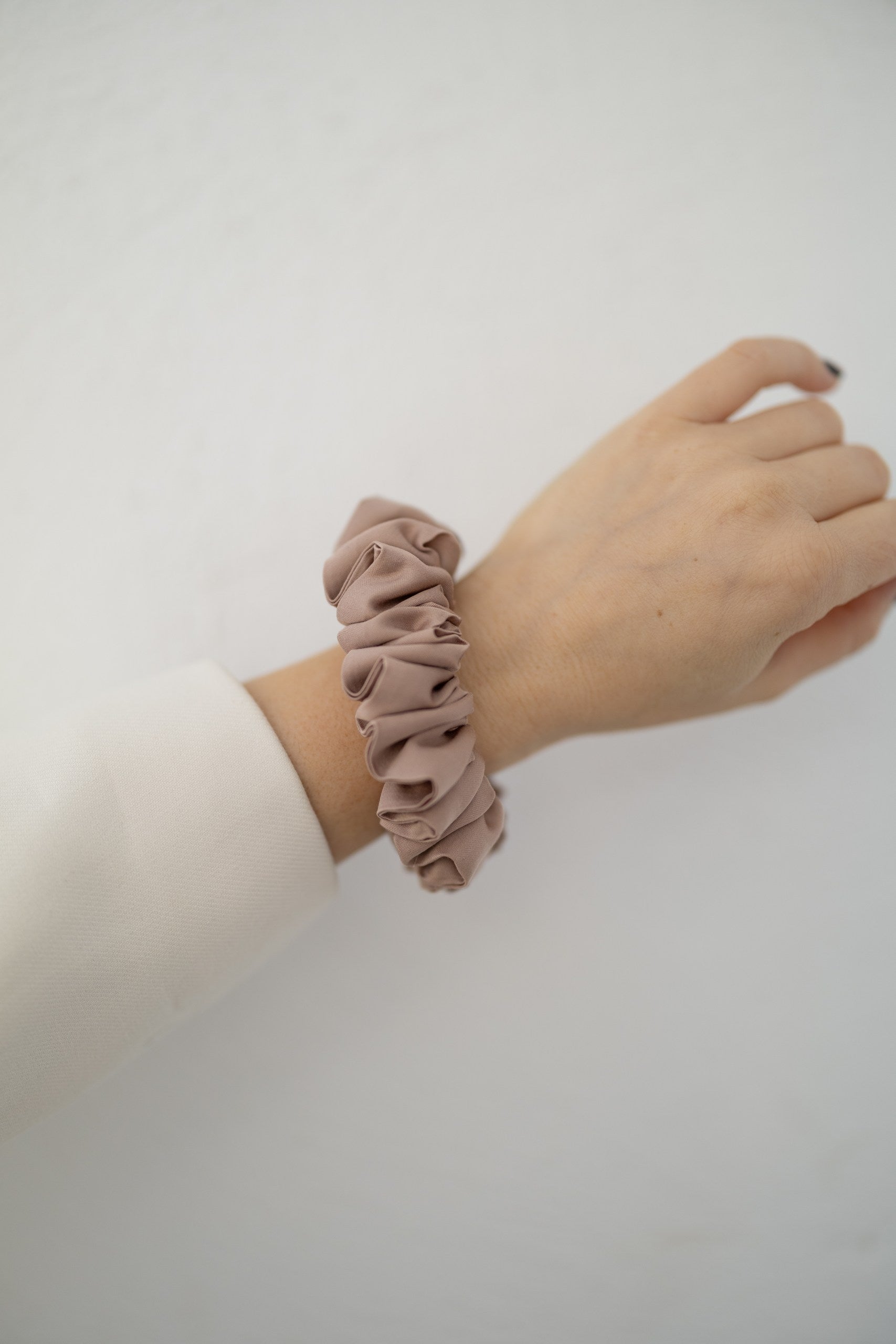 Scrunchie (apjomīga matu gumija)