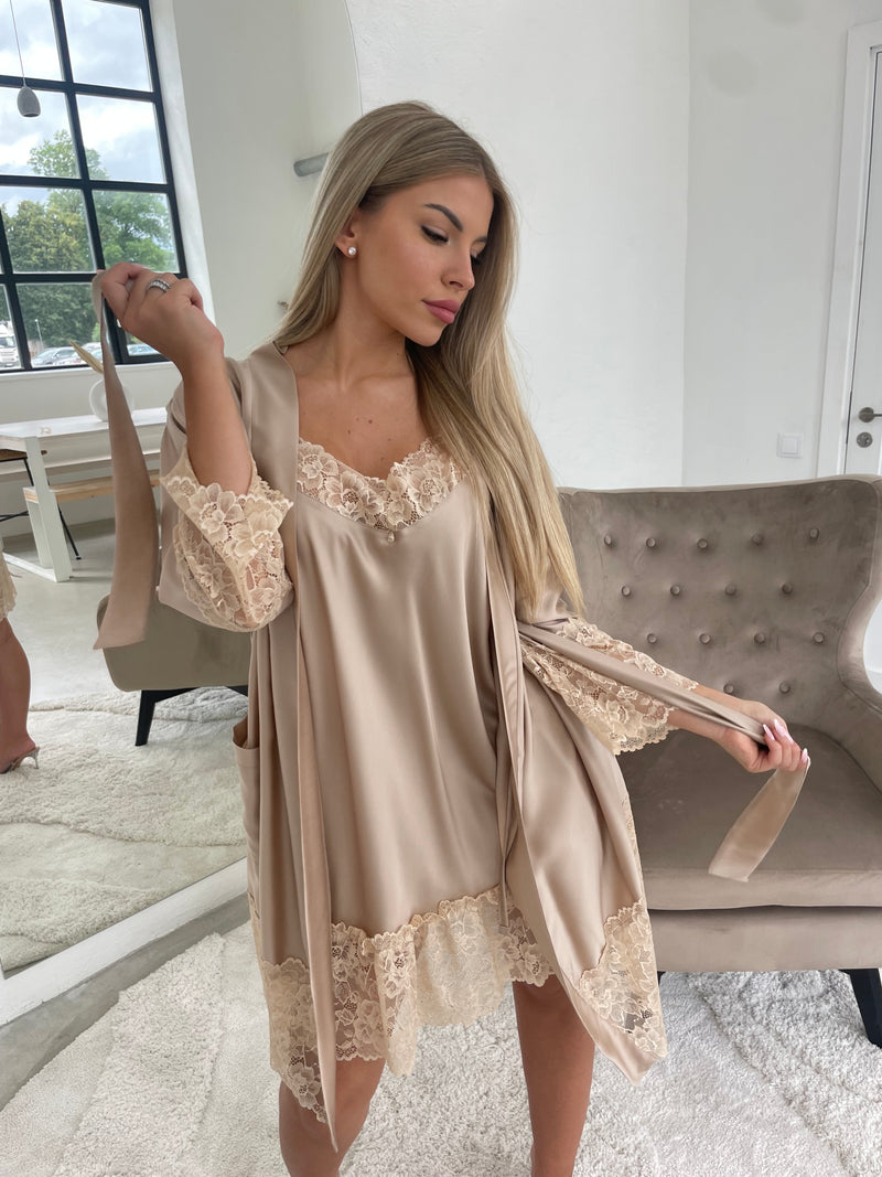 Nightwear robe set: LATTE & CHAMPAGNE